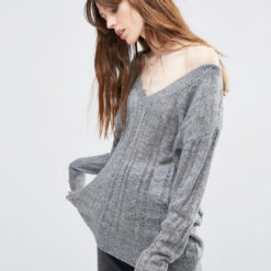 Jumper with Off Shoulder